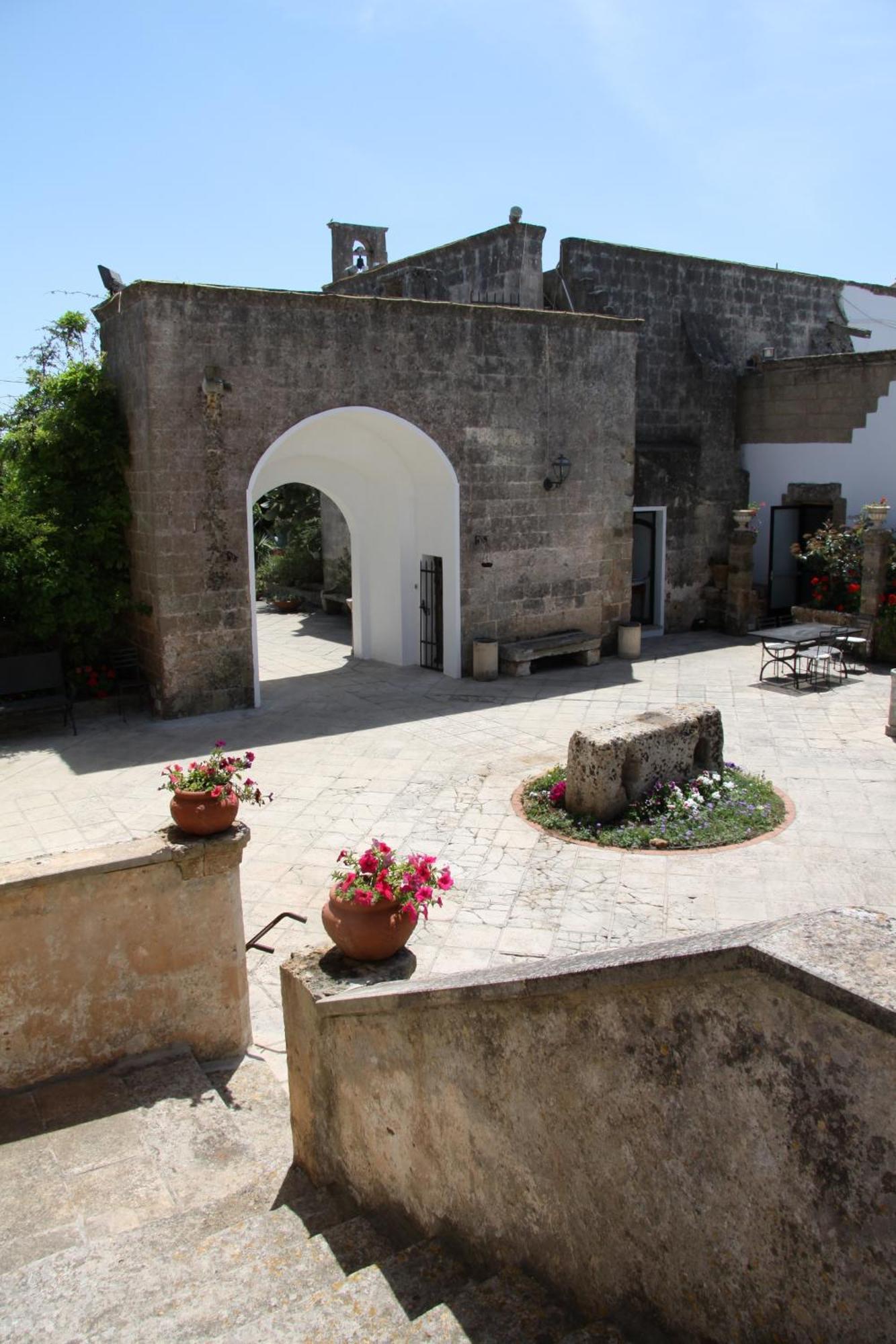 Relais Masseria Casina Dei Cari Презичче Экстерьер фото