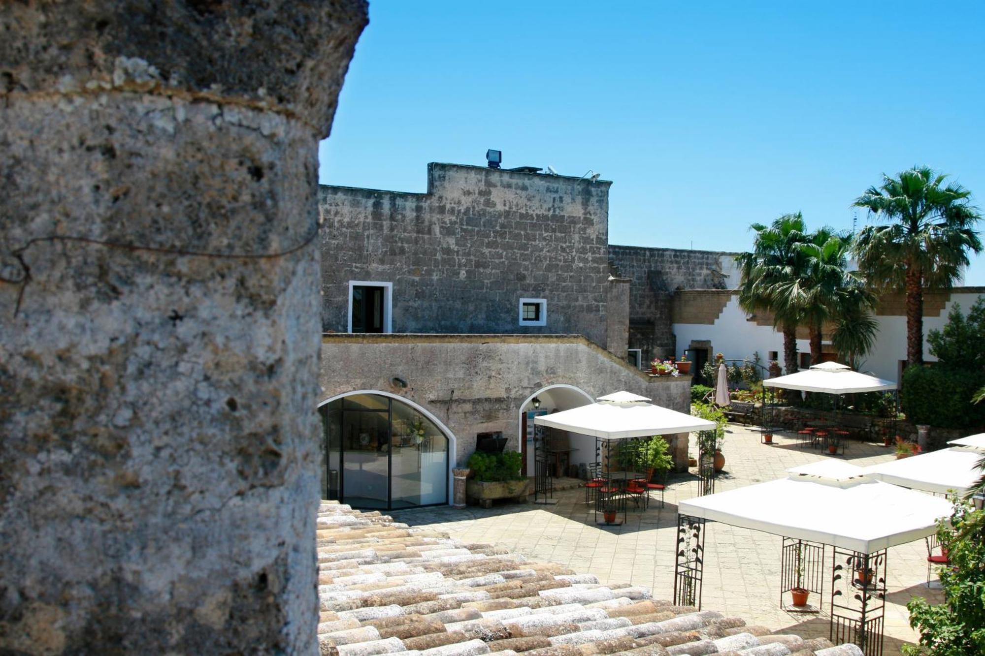 Relais Masseria Casina Dei Cari Презичче Экстерьер фото